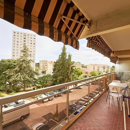Eau Vive Apartman *